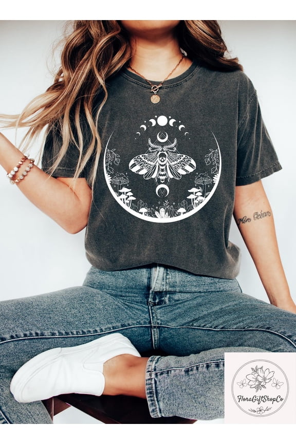 Luna Moth Shirt T-Shirt, Celestial Cottagecore Shirt, Mystical Moon Phase Top, Cute Witchy Boho Flower Shirts, Aesthetic Woman Shirt