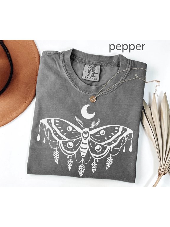 Lunar Moth Shirt, Celestial Moon Moth Graphic Tee, Witchy Nature Aesthetic Unisex T-Shirt, Vintage Birthday Gift