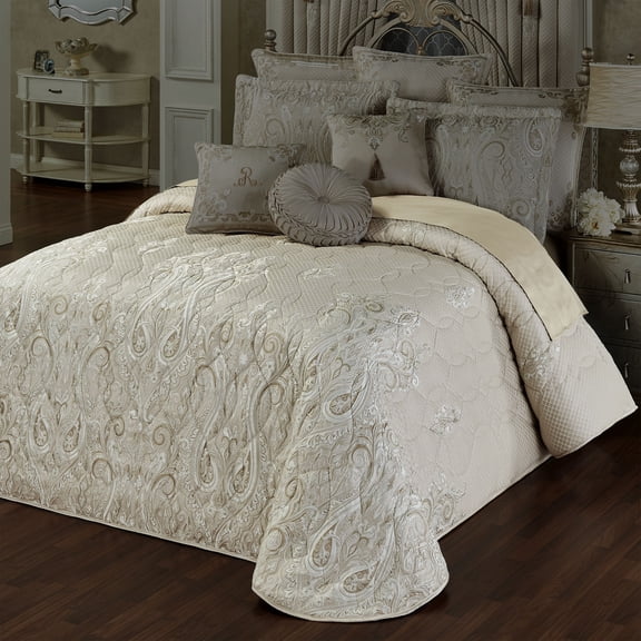 Lunata Grande Bedspread Sand Cal King Bedspread