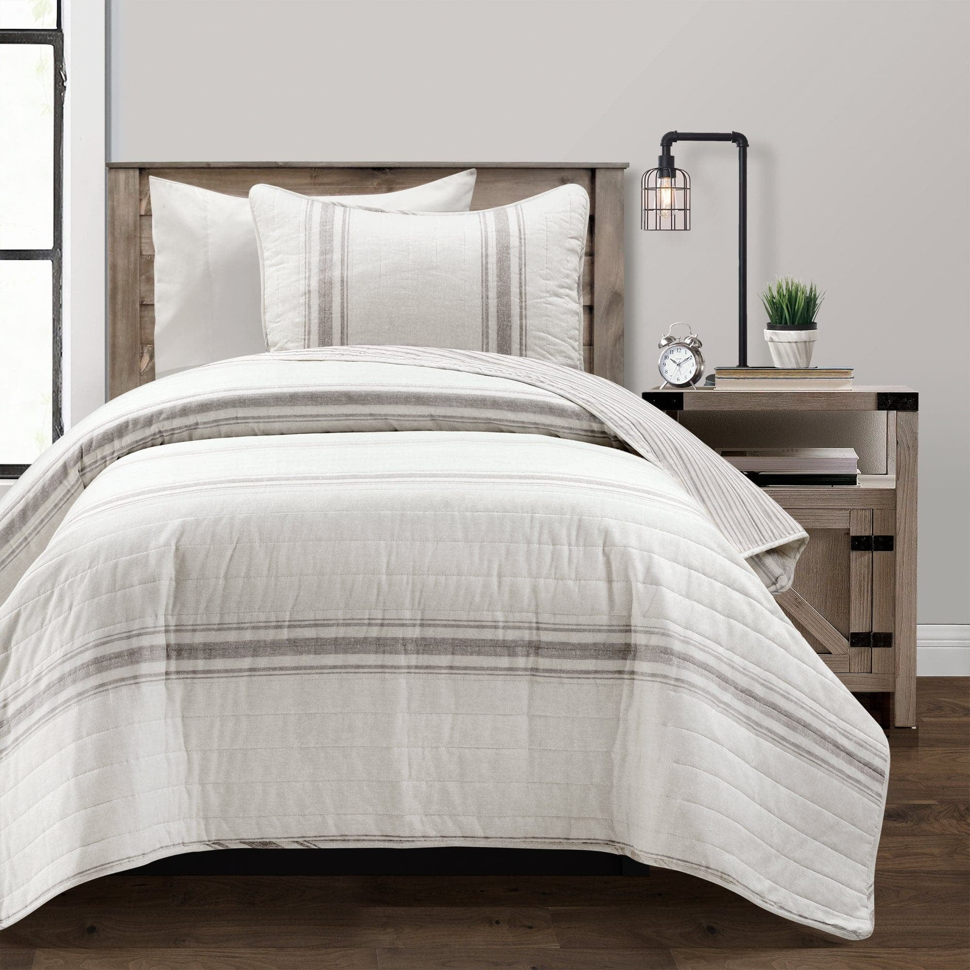 Lush Decor 100% Cotton Farmhouse Stripe Reversible Cotton Quilt Gray 2Pc Set Twin-Xl