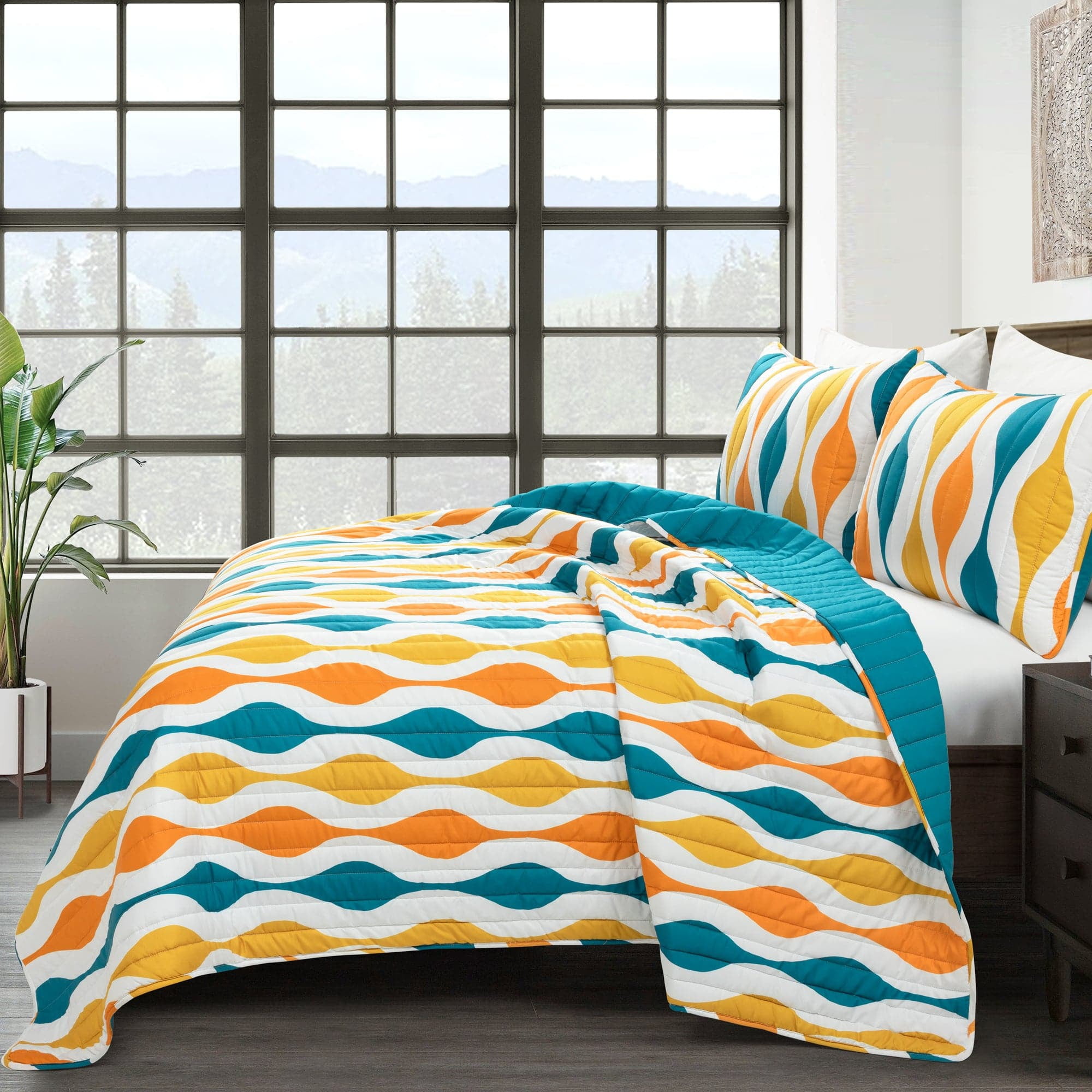 King Turquoise and Orange Microfiber Reversible Quilt Set