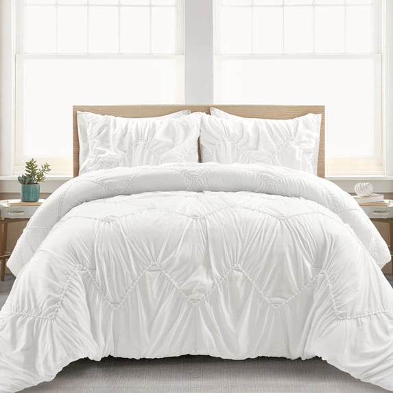 Lush Decor 100% Polyester Ruched Chevron Comforter White 3Pc Set Full/Queen