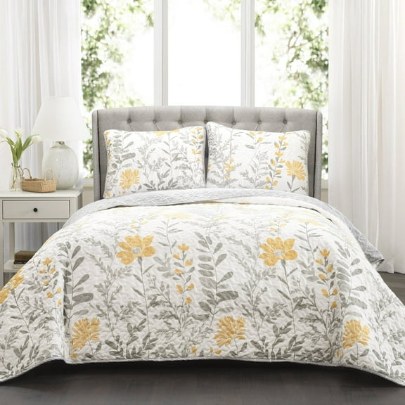 Lush Decor Aprile Floral Reversible Quilt, King, Yellow, 3-Pc Set