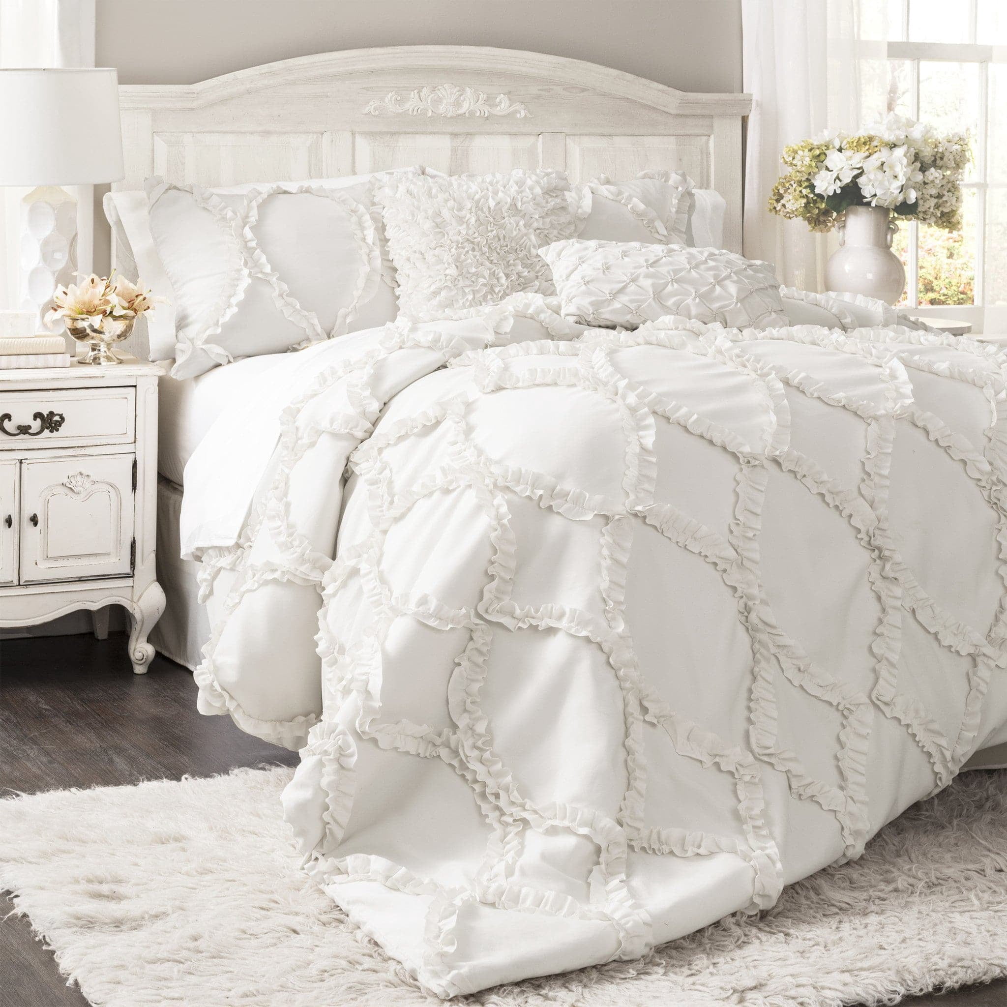 Lush Decor Avon King Size Bedding Set, White 3-Pc Shabby Chic Textured Ruffle Detail Comforter ...