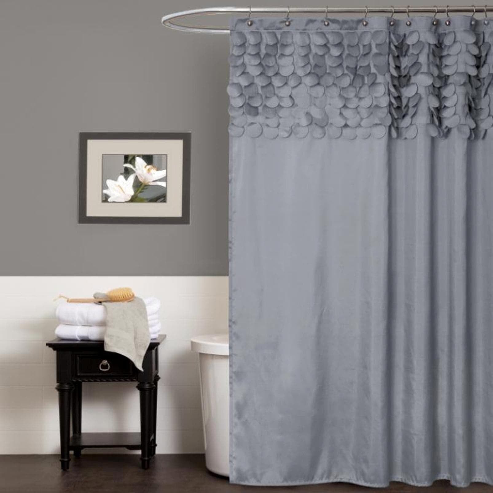 Gray Polyester Shower Curtain with Textured Ruffle Design