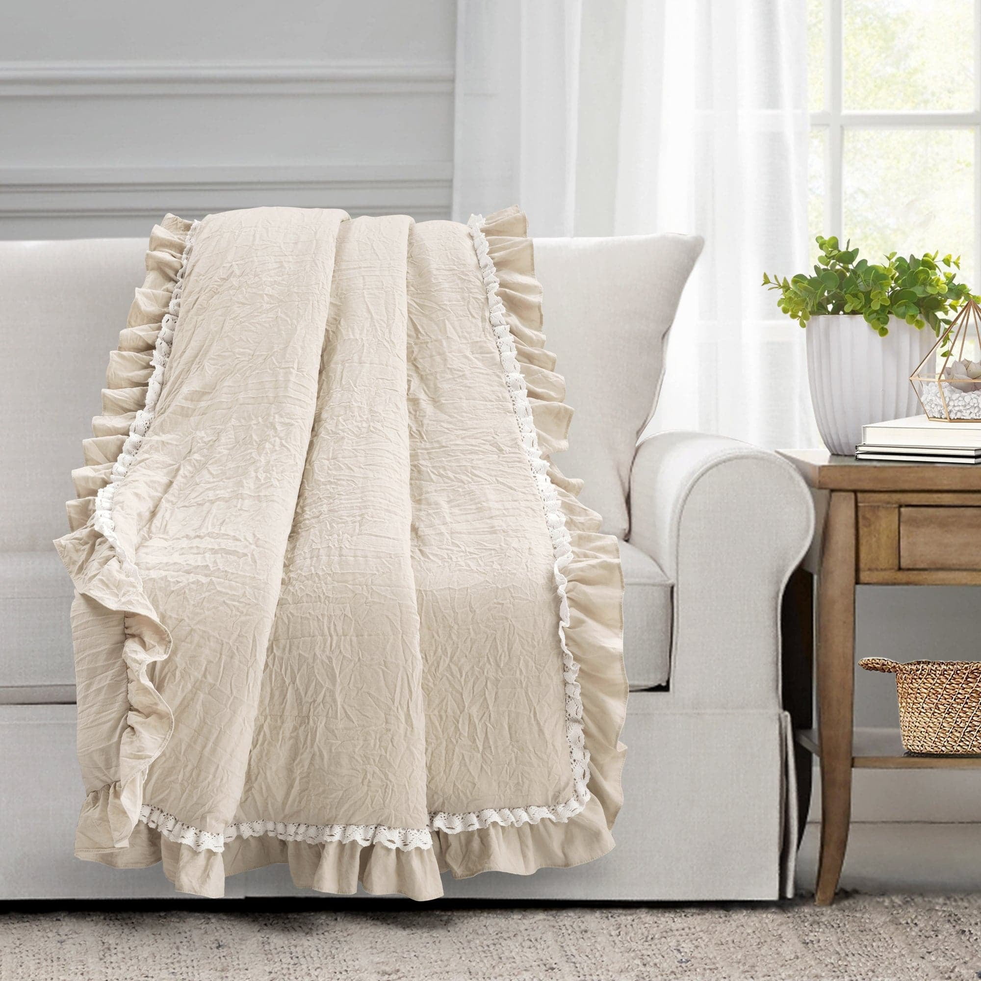 Lush Decor Ella Shabby Chic Ruffle Lace Throw Neutral Single 50X60+3 ...