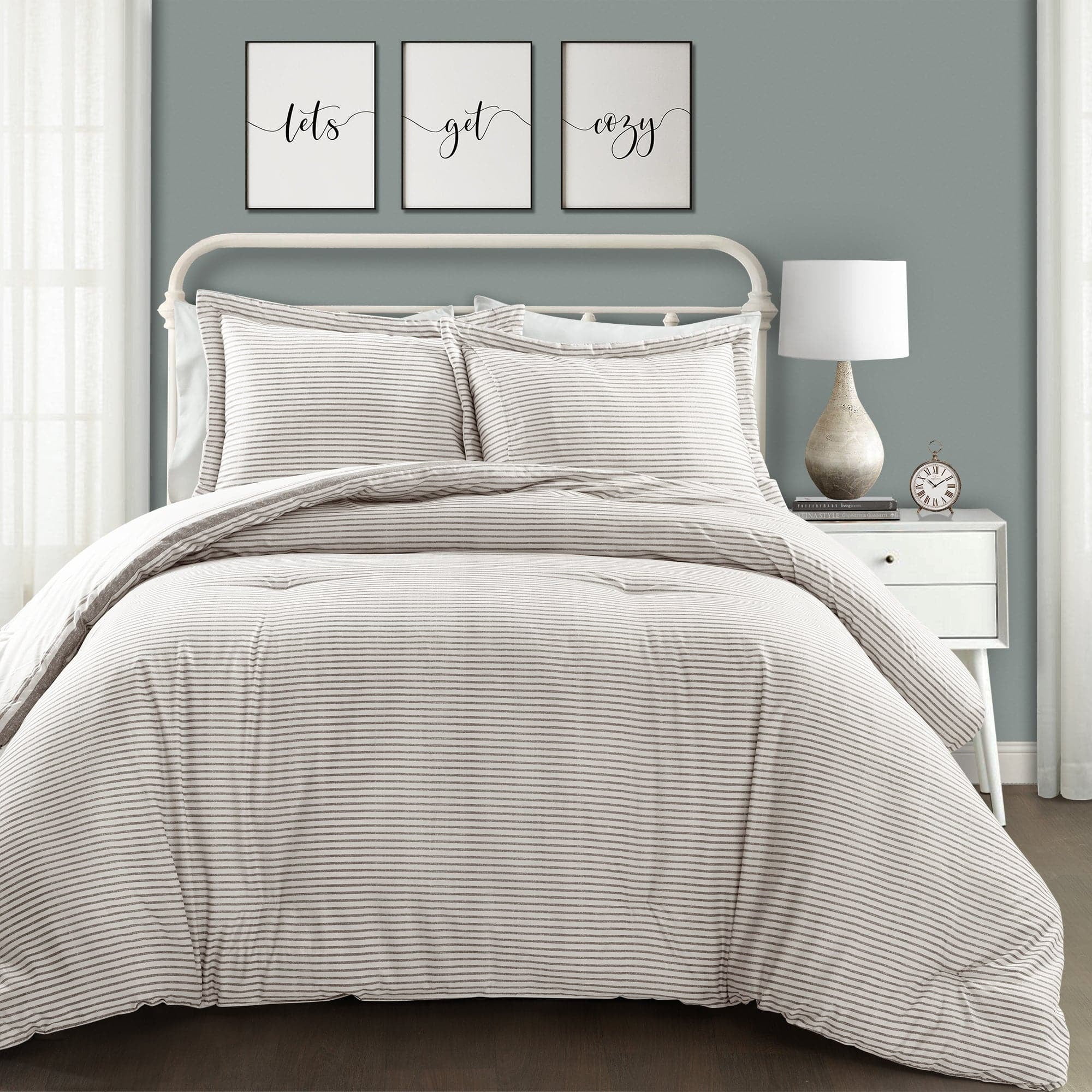 Farmhouse gray bedding discount