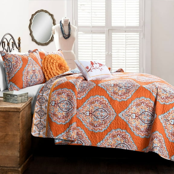 Lush Decor Harley Damask Tangerine Quilt, Queen - Reversible