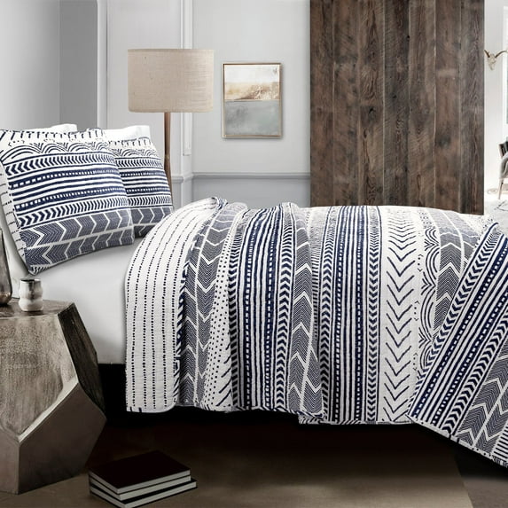 Lush Decor Hygge Geo Cotton Reversible Quilt, King, Geometric Print, Navy/White, 3-pc set includes: 1 Quilt, 2 Pillow Shams