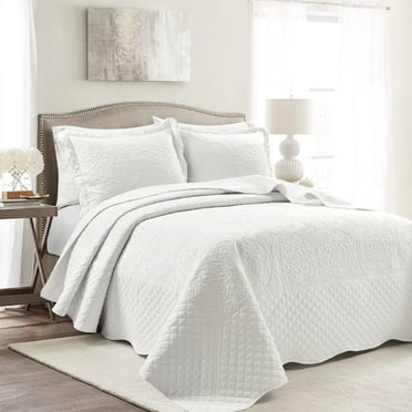 Lush Decor Medallion Scallop Bedspread - Light Gray - King