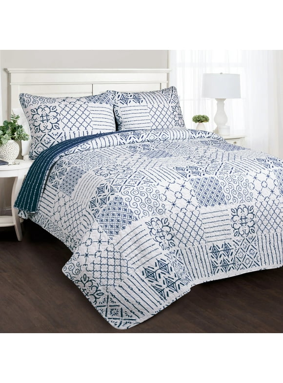 Lush Decor Monique Geometric Print Pattern Cotton Lightweight Reversible Quilt, Full/Queen, Blue, 3-pc set includes: 1 Quilt, 2 Pillow Shams