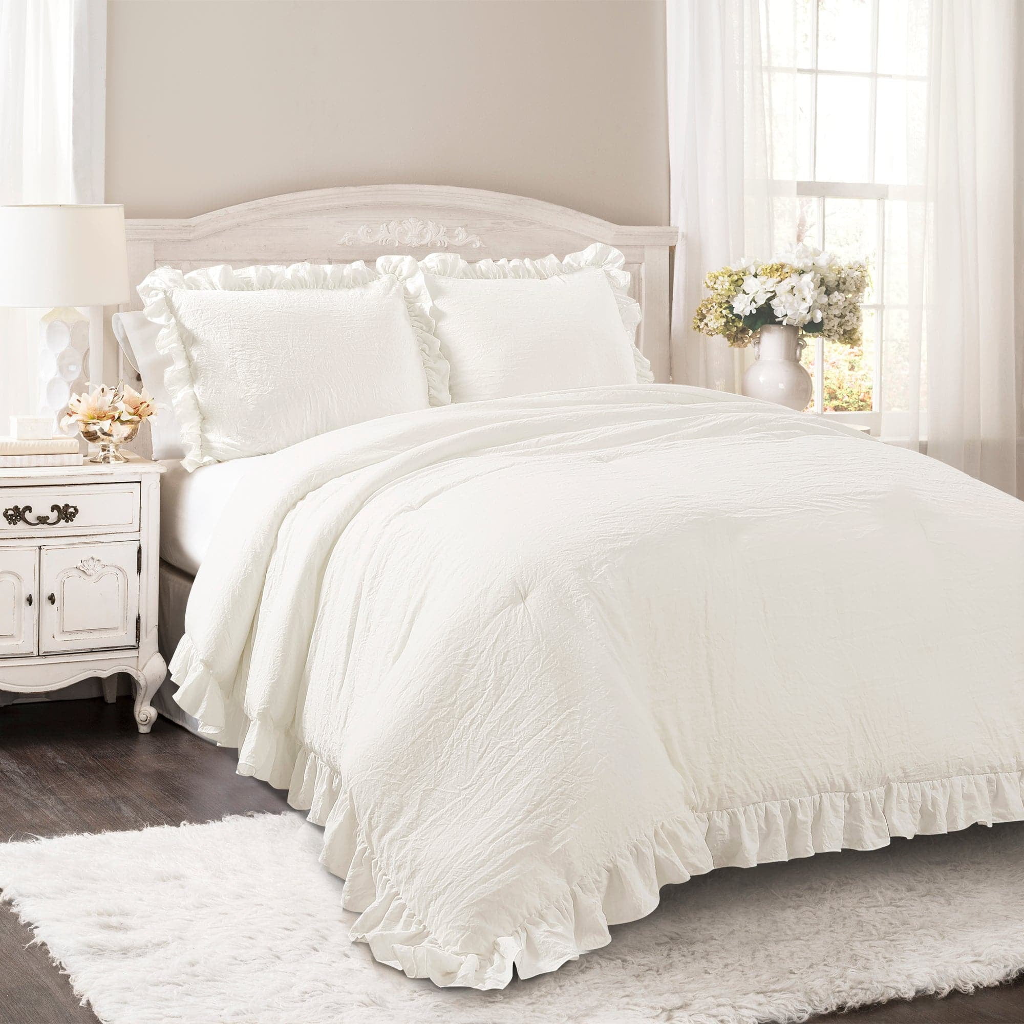 Full Off White Microfiber Ruffled Comforter Set