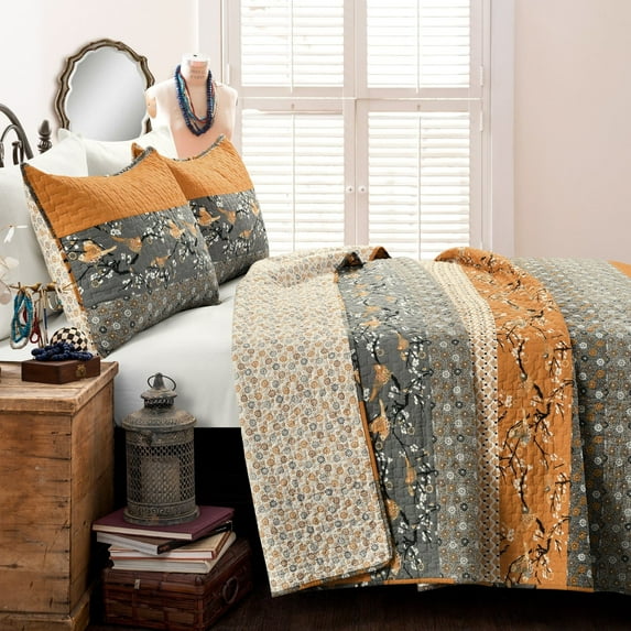 Lush Decor Empire Stripe Cotton Reversible King Size Quilt Bedspread Set, Yellow/Gray, 3-Piece