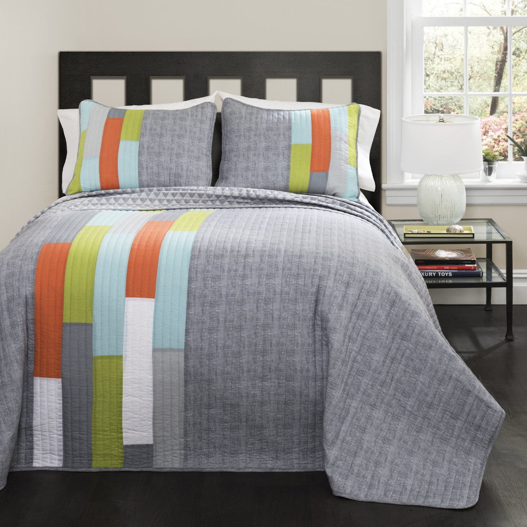 Shelly Twin Gray Cotton Reversible Quilt Set