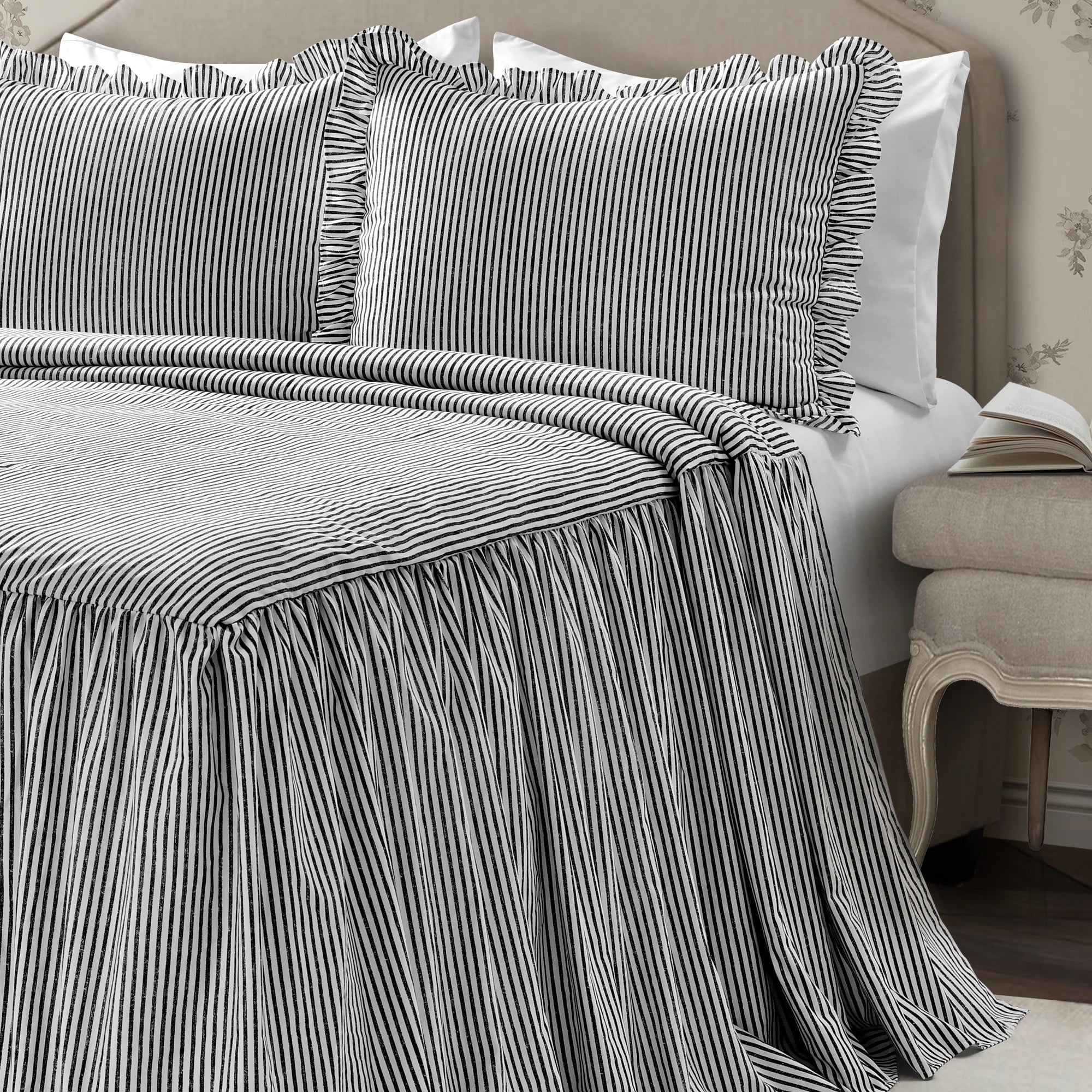Elegant Black Ruffle-Edged Queen Bedspread Set with Pinstripes