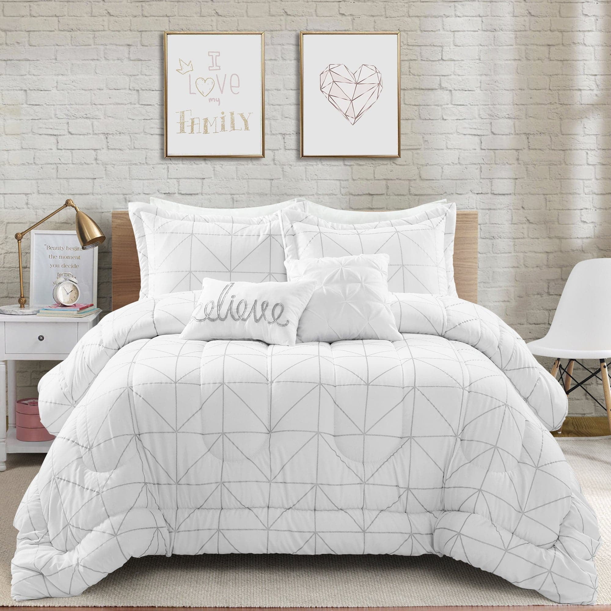 White and Silver Geometric Microfiber Full Comforter Set