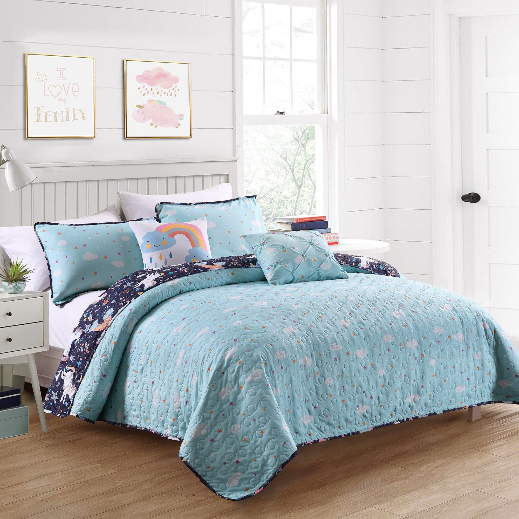Navy Unicorn Heart Reversible Microfiber Full Quilt Set