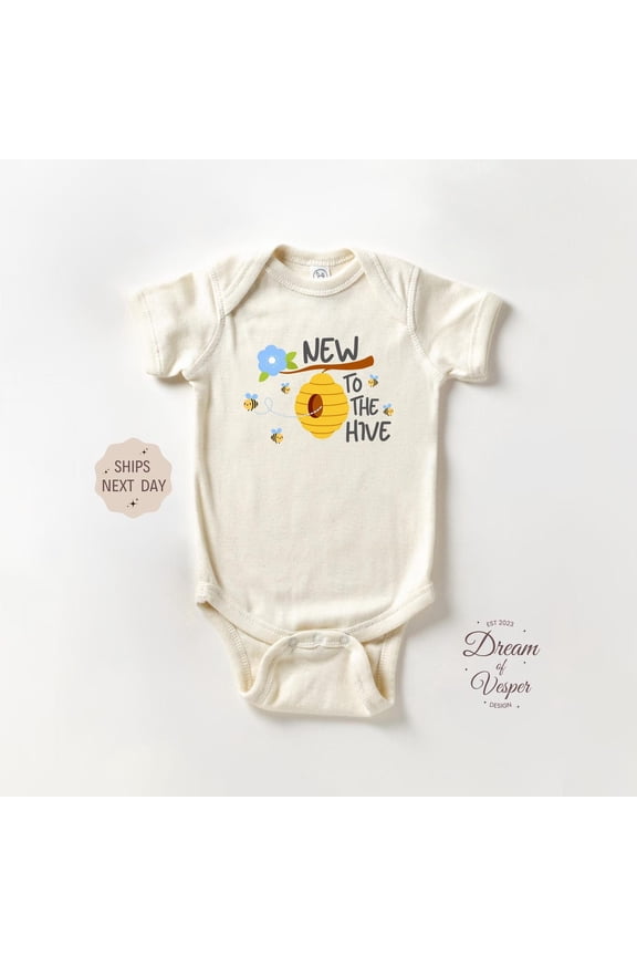 New To The Hive, Funny Baby Bodysuit, Cute Bumble Bee, Natural Baby, Baby Shower Gift, Cute Baby Clothes, New Born, Baby Shower Gift, New Parents Gift