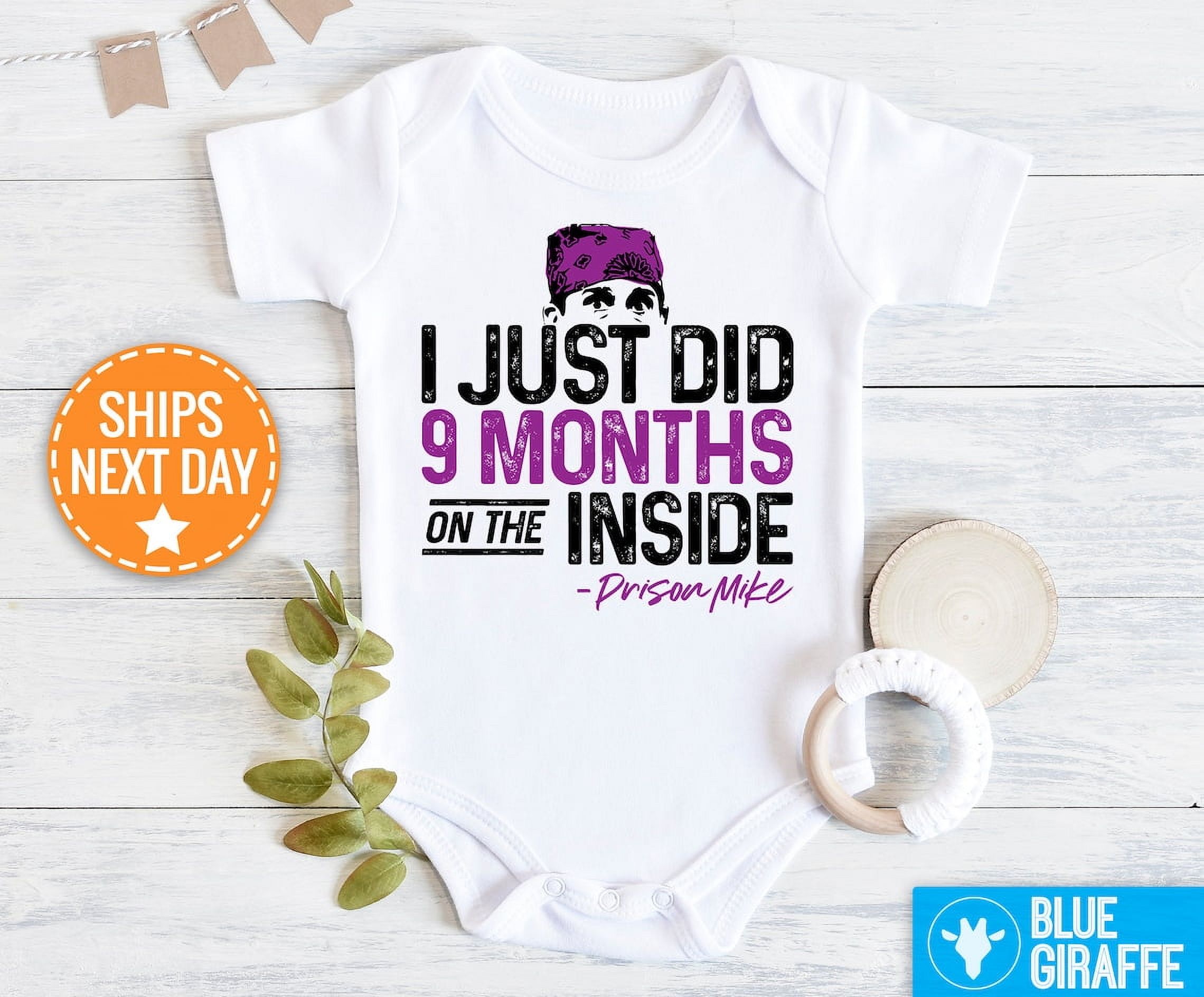 Lazy Baby Just Done: Set Regalo Neonato 0-6 Mesi Con Tutina, Cappello E Calzini. Strisce Bianco/nero, Slogan '9 Months Inside'.