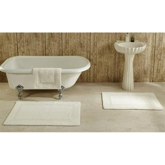 Lux Bathrug, Ivory - 17 x 24 in. Set of 2