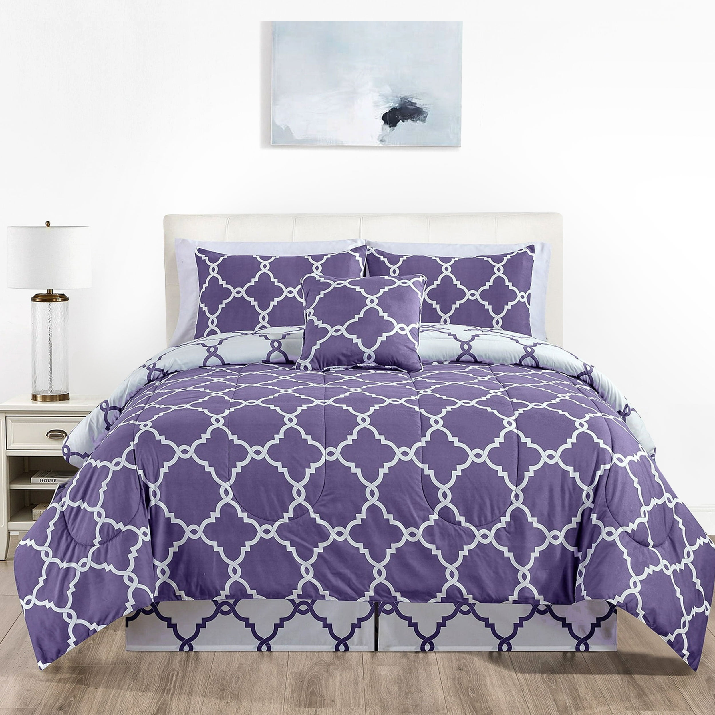 Lux Decor Collection Queen Comforter Set, 5Piece Lavender Quatrefoil