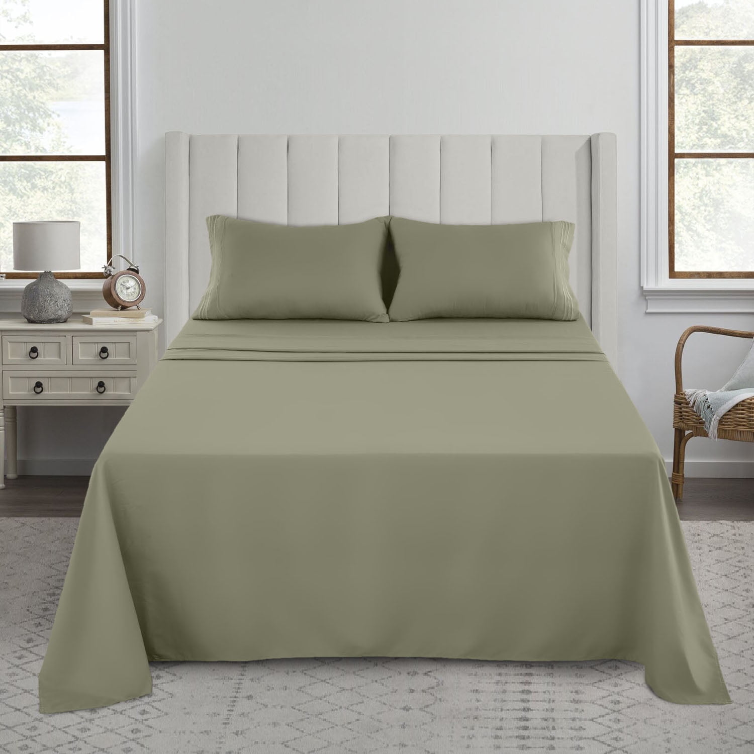 https://i5.walmartimages.com/seo/Lux-Decor-Collection-Microfiber-Twin-XL-Sheets-Deep-Pocket-Bed-Sheet-Set-Fitted-Sheet-Flat-Sheet-Pillowcases-Green_92f46561-b8ec-4abe-a3eb-05d56df42b75.4ebad20d17e7f0729efbfa3cf310af27.jpeg