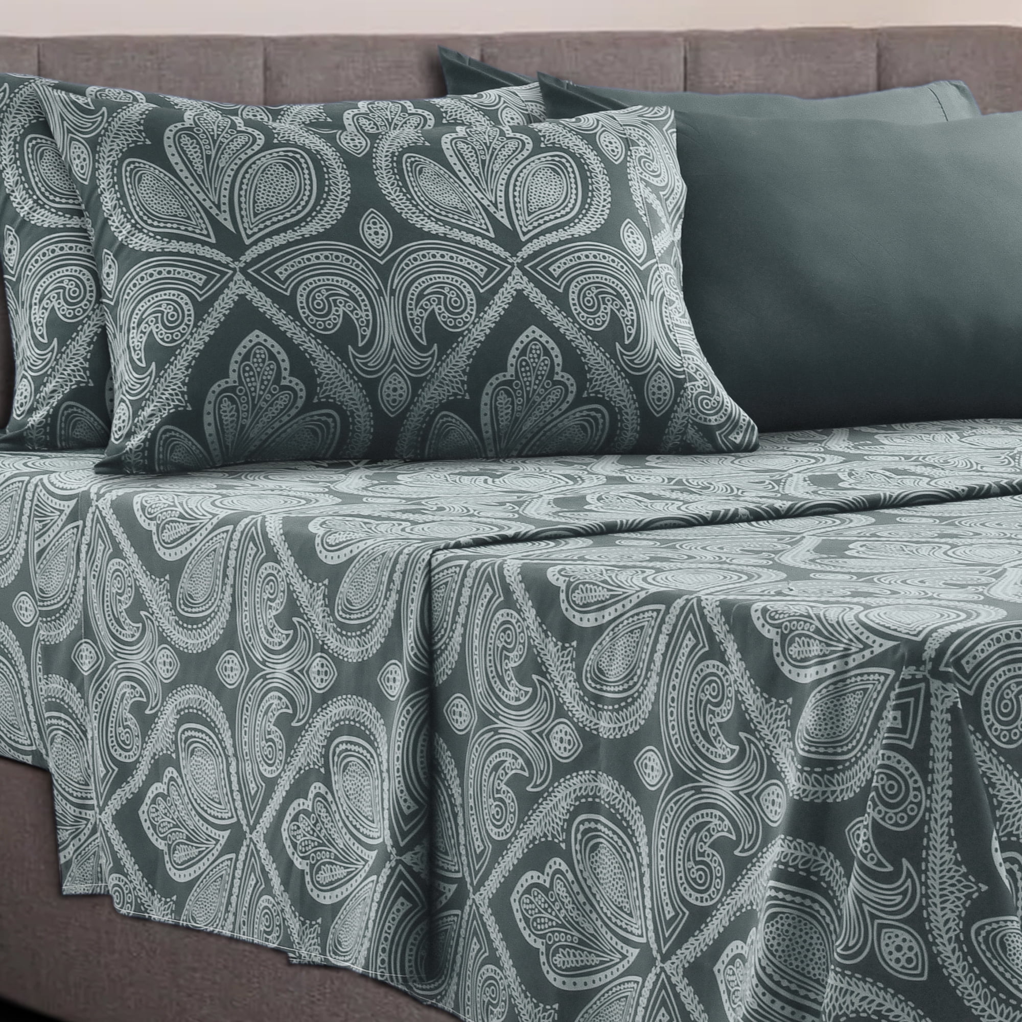 Luxurious Gray Paisley Print Queen Microfiber Sheet Set
