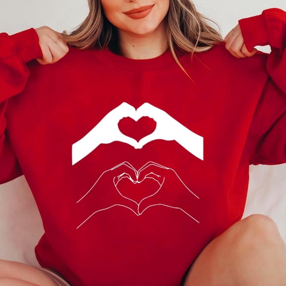 Luxalzxs Valentines Day Sweatshirt Women Red Love Heart Graphic Crewneck Long Sleeve Shirts Valentine's Day Pullover Tops