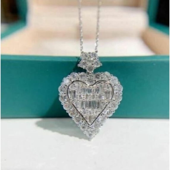 Luxe Sparkle Heart With Star Cluster Baguette CZ Diamond 925 Sterling Silver With 14K Yellow Gold Over For Women