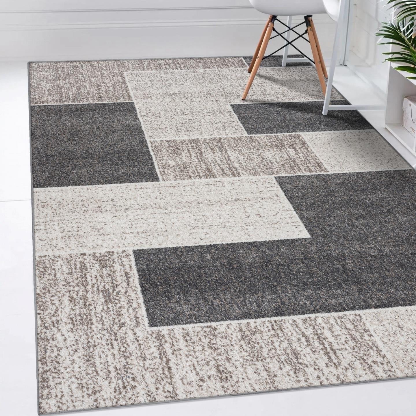Gray and Beige Geometric Synthetic 2x7 Area Rug