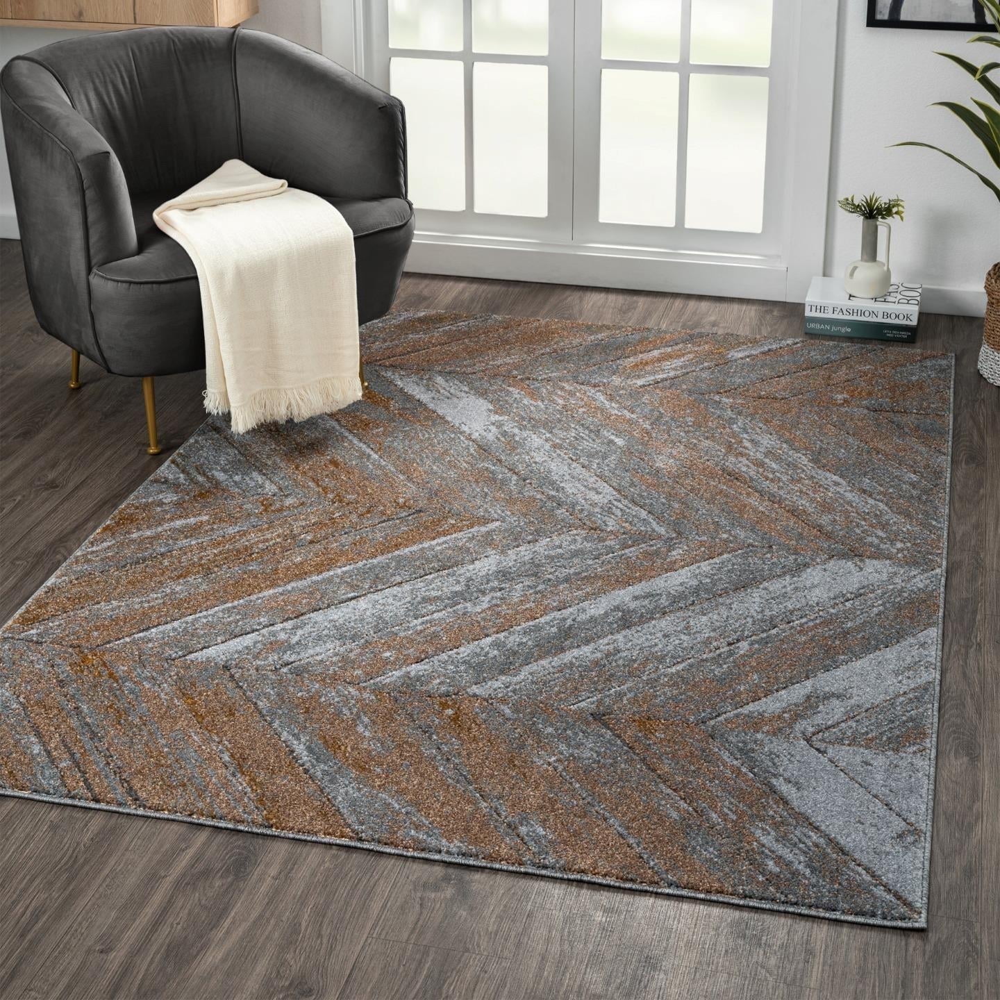 Gray and Bronze Chevron 5' x 7' Synthetic Area Rug