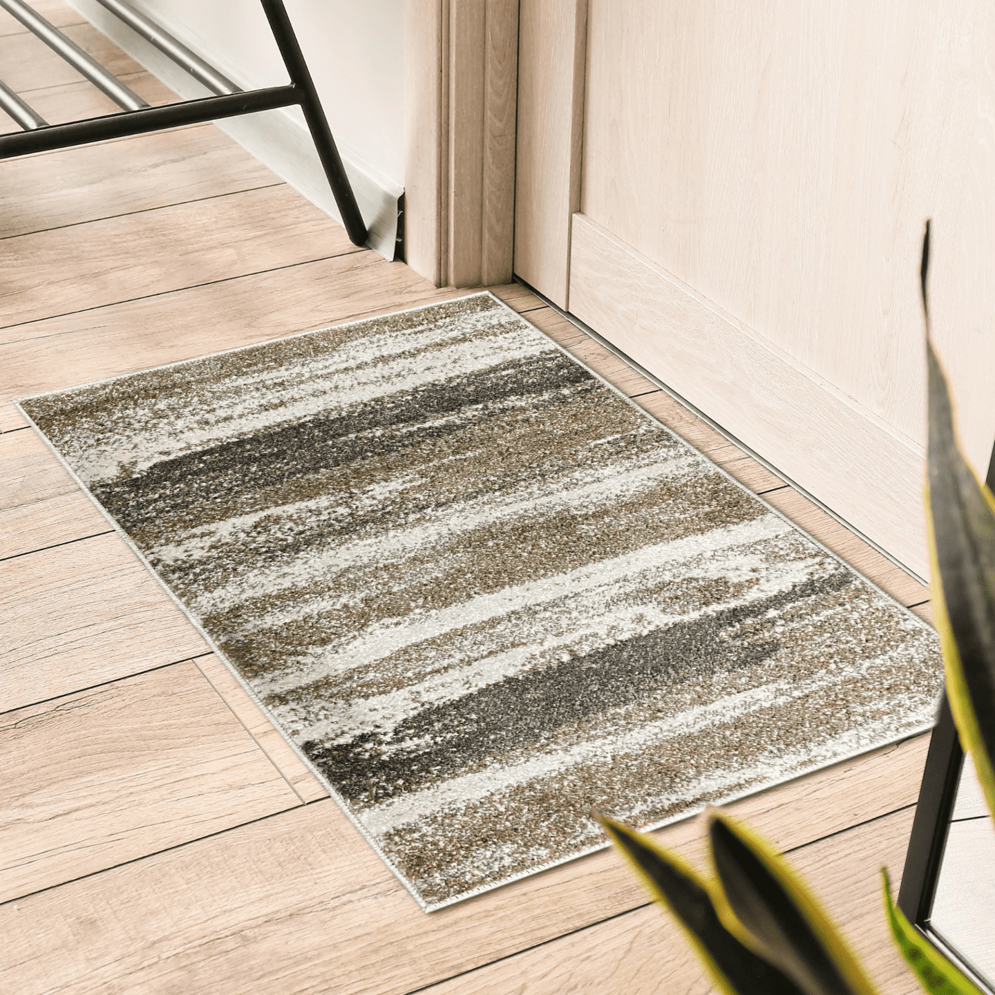Luxe Weavers Lagos Collection 7501 Beige Size 2x3 Abstract Area Rug