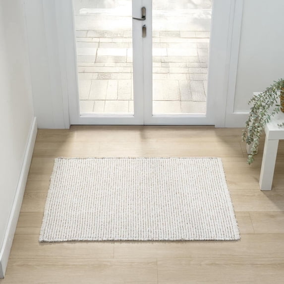 Luxe Weavers Machine Woven Two-Tone Beige White 2x3 Area Rug, Indoor Stain-Resistant Fringed Carpet