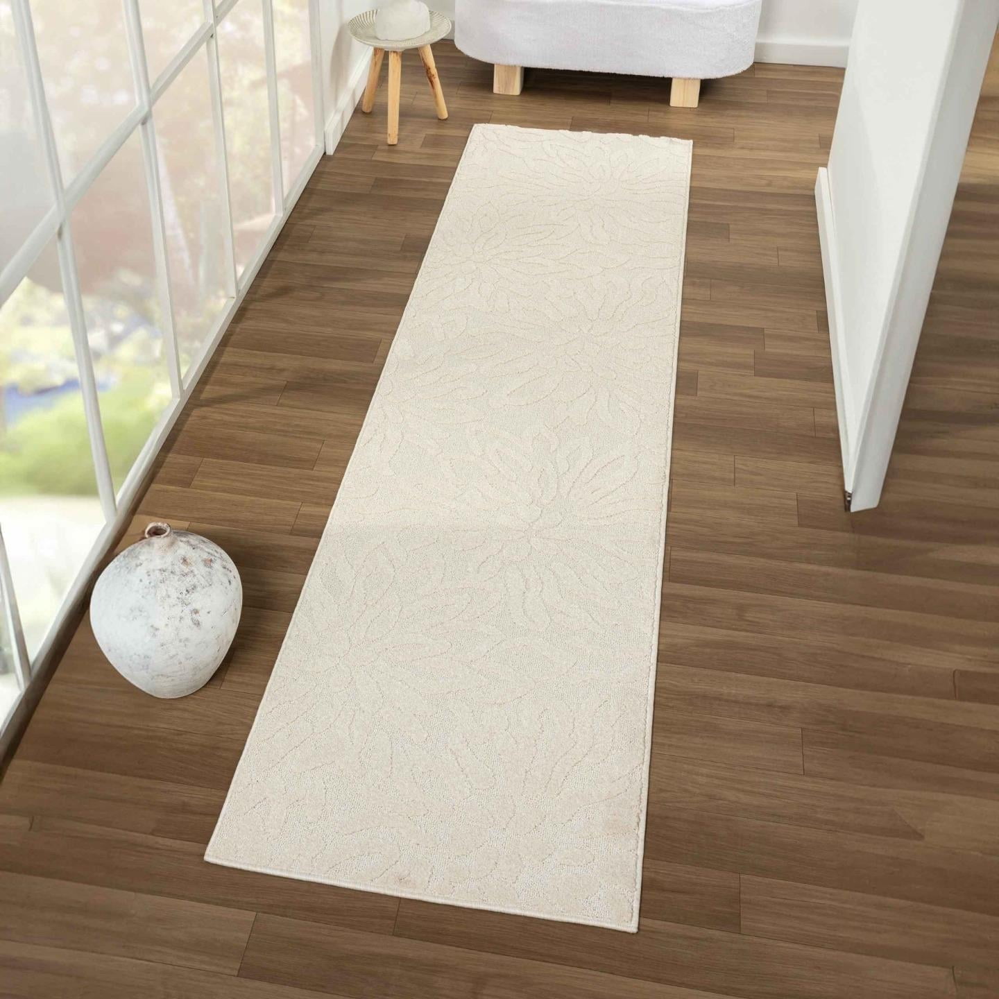 Cream Floral Print Synthetic Runner Rug, 2' x 8'