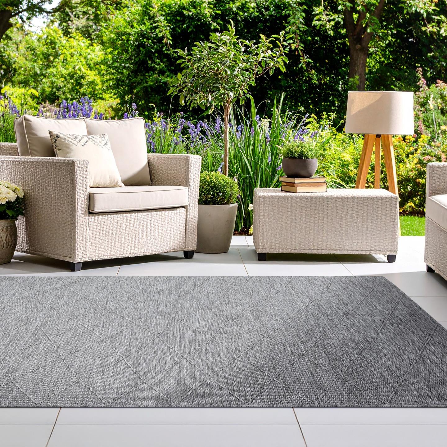 Luxe Weavers Non-Slip Washable Outdoor Gray 6x9 Area Rug, Modern Geometric Carpet