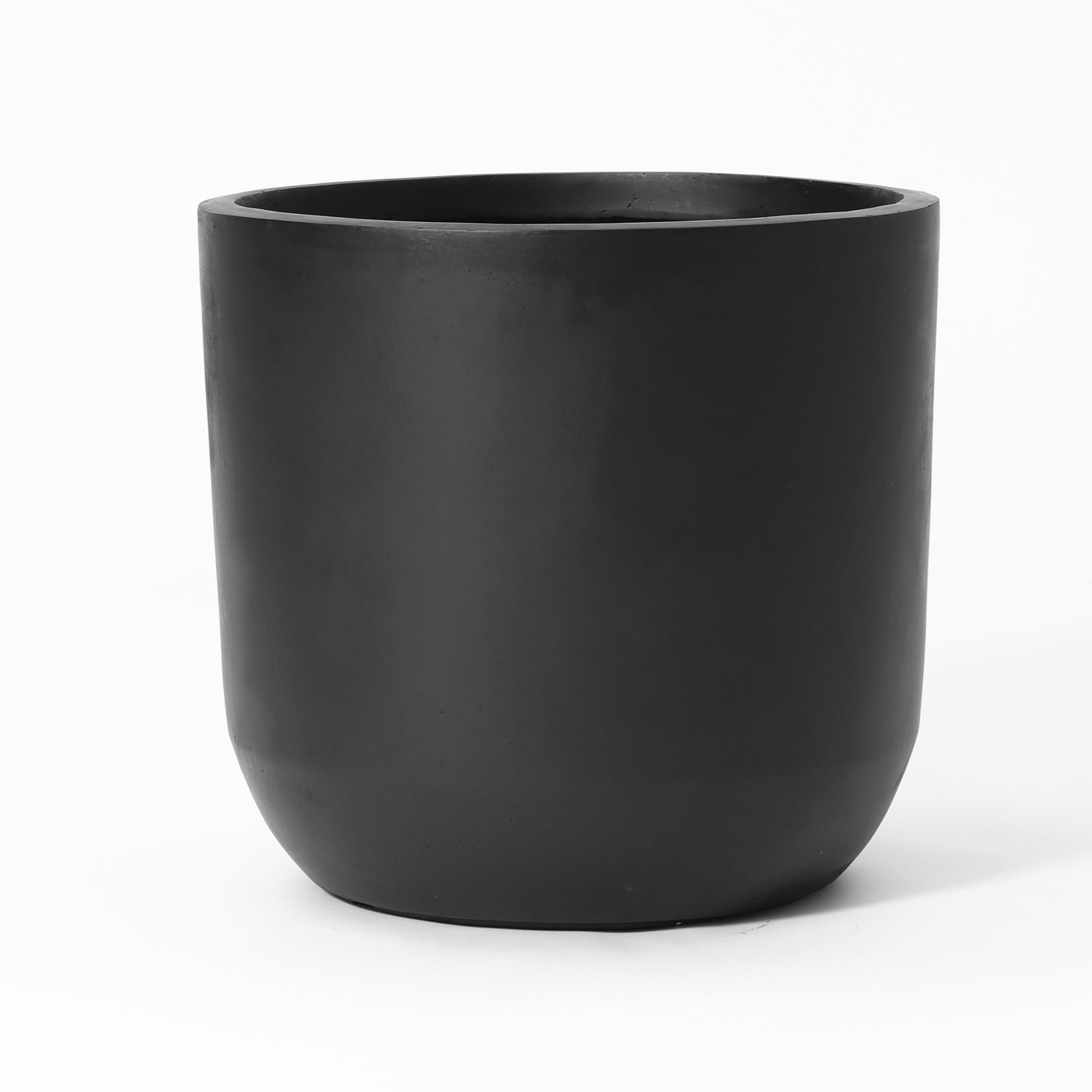 LuxenHome 14.6-Inch Round Smooth Finish Black MgO Planter