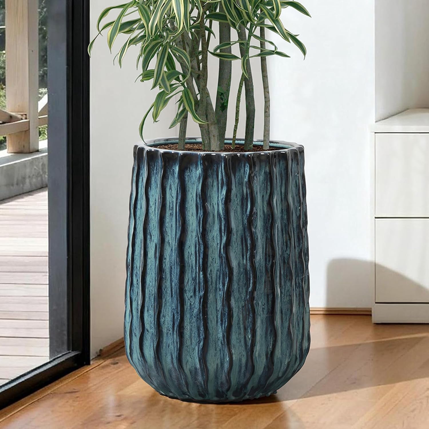 LuxenHome 17" Tall Ceramic Planter, Large Verdant Rise Ribbed  Pot with Drainage Hole and Rubber Plug, Green Gradient Planter Pot for Outdoor , Indoor Flower Pots for Home Garden Patio