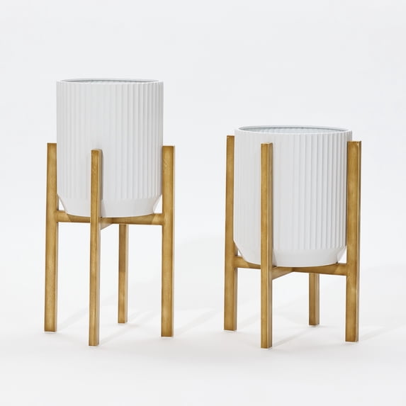 LuxenHome 2-Pc Textured Round White Metal Cachepot Planters with Gold Stands