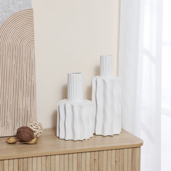 LuxenHome 2-Piece White Fluted Stoneware Table Vase Set