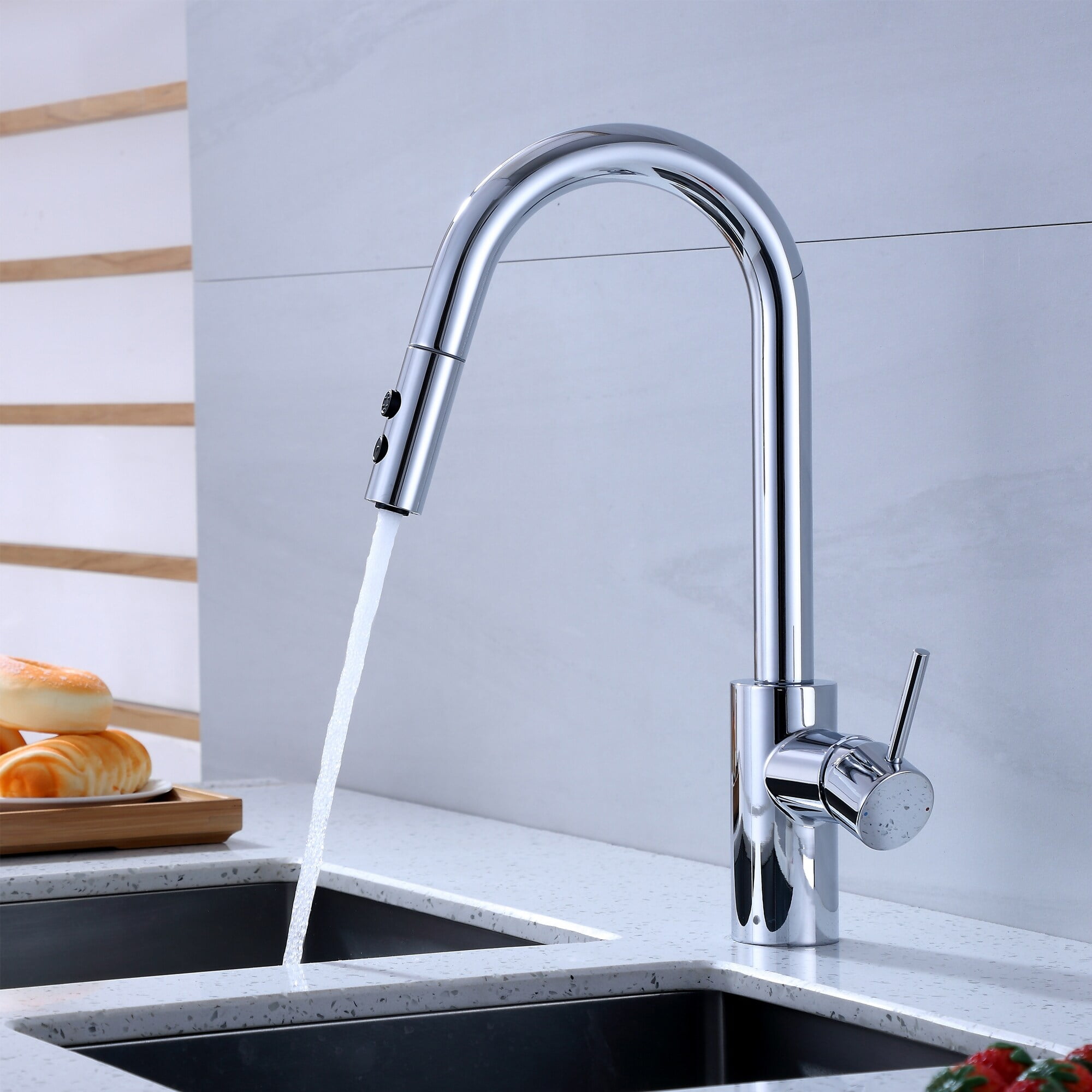 Chrome Single Handle Pull-Down Sprayer Kitchen Faucet