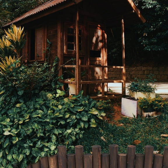 Luxshiny 1Set Black Carbonized Wood Round Column Fence for Outdoor Garden Border Edging 35.37x5.89x1.97 in