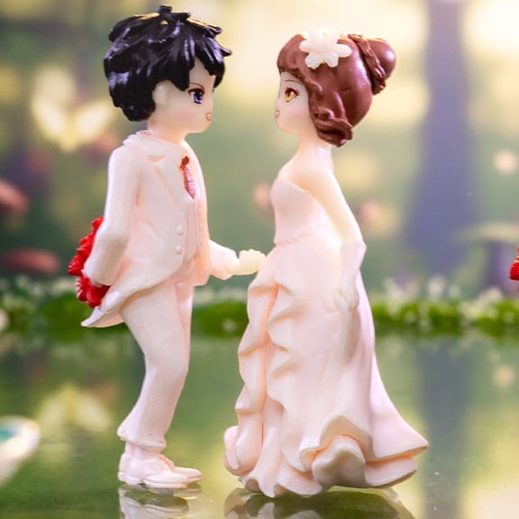 Luxshiny 1Set Wedding Couple Figurines Bride Groom Statue for Romantic Table Decor