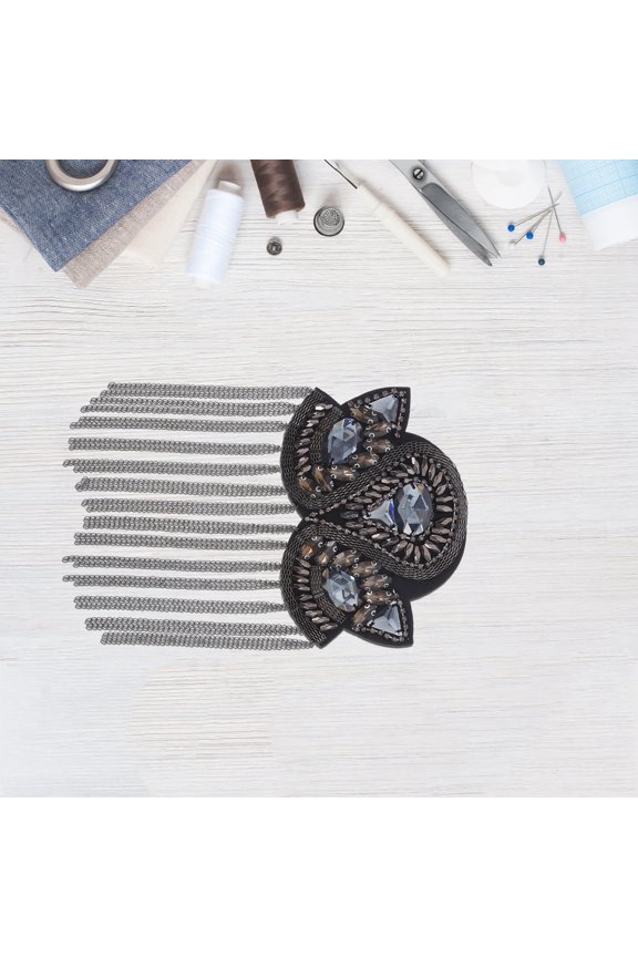 2Pcs Versatile Rhinestone Tassel Shoulder Epaulettes for Daily Wear