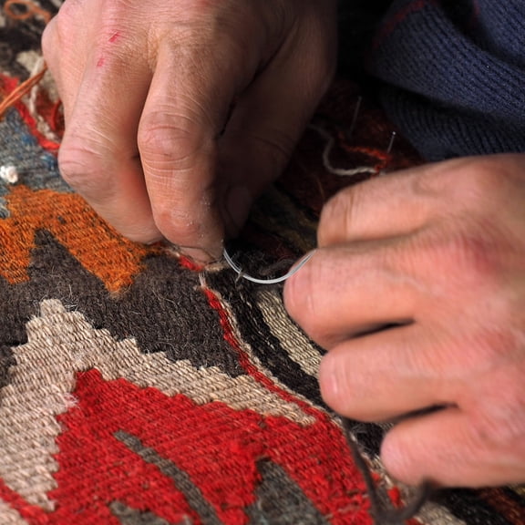 Luxshiny 40-Piece Bent Sewing Needle Set for Repair, Crafting, and Artistic Projects