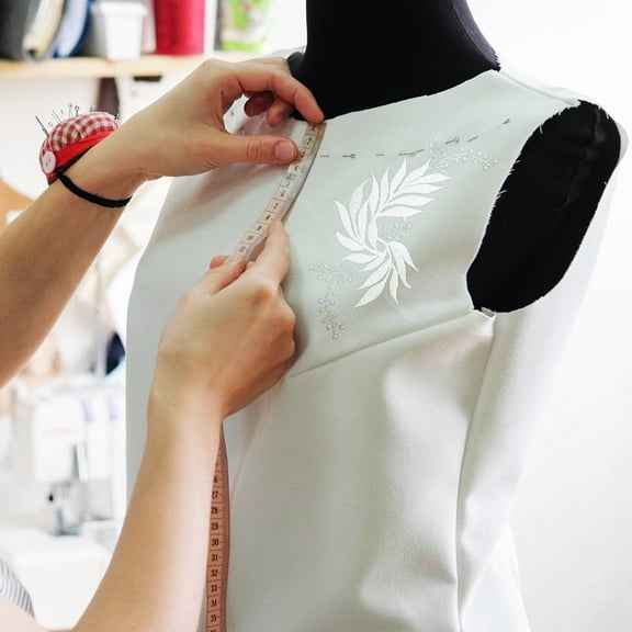 Luxshiny White Embroidered Leaf Patches DIY Clothing Decorations 2Pcs