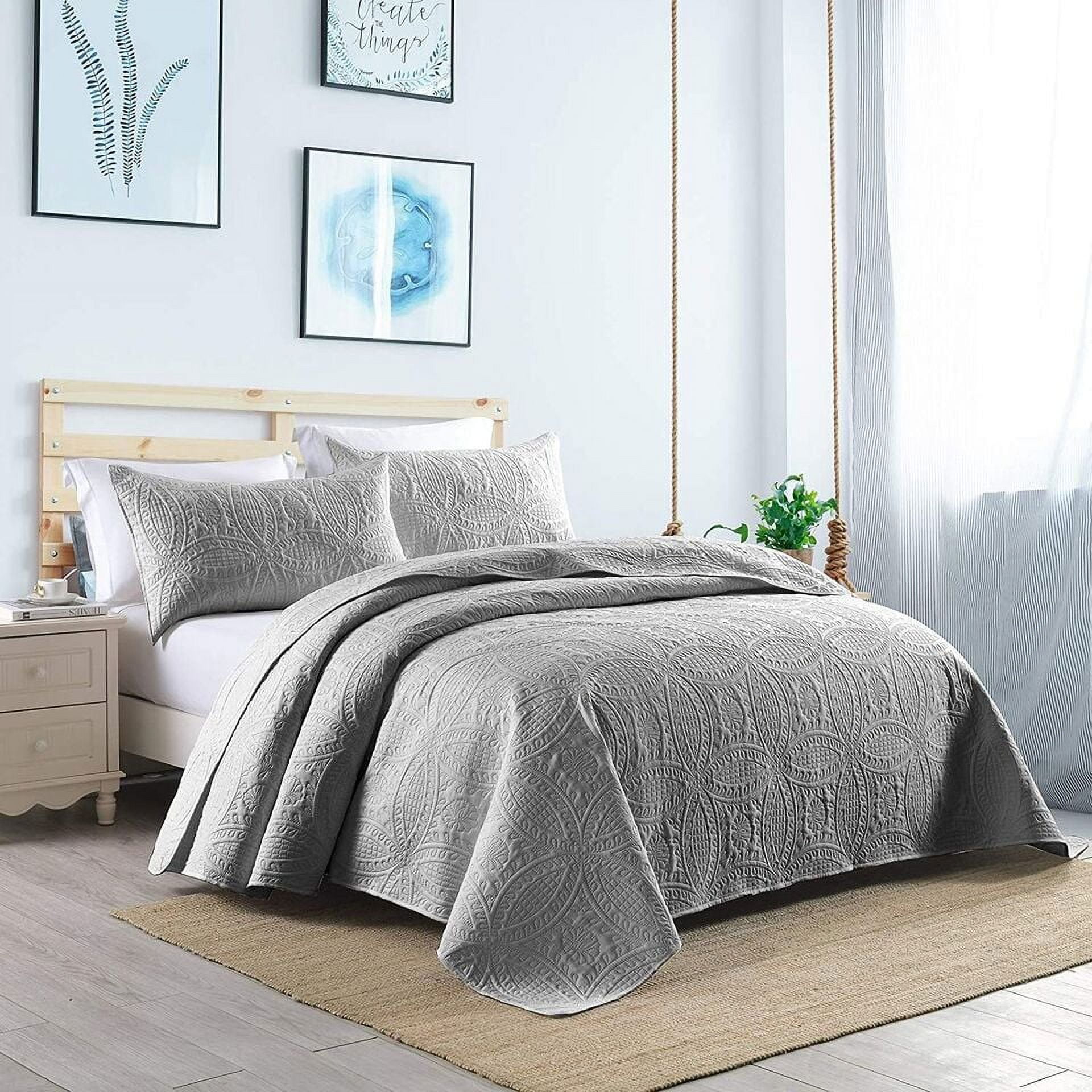 Luxurious 100 Polyester Quilt Set with Ultrasonic Technology Ultimate
