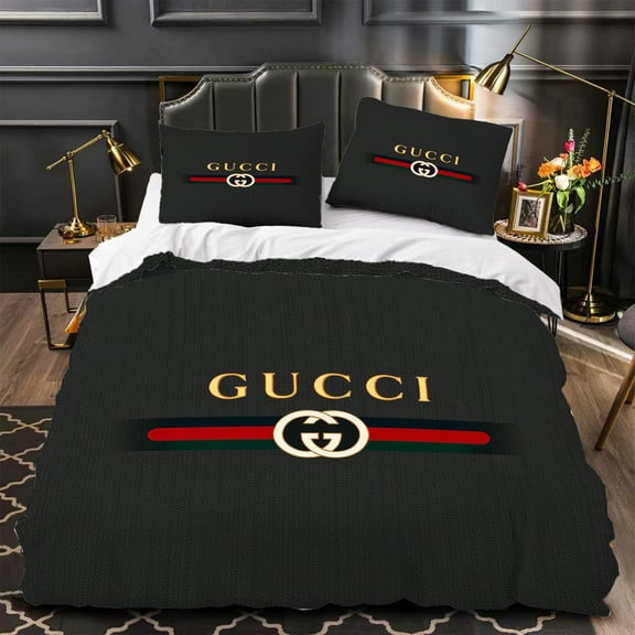 Luxurious 3-Piece Black Duvet Cover Set with Gold & Red Design Includes Matching Pillows Modern Bedroom Decor