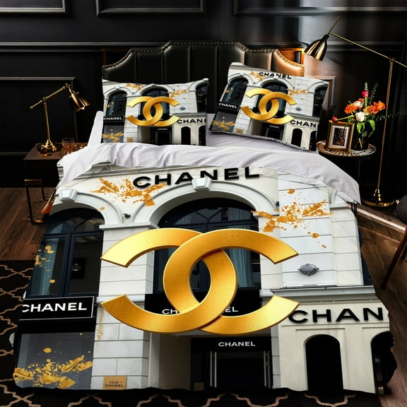 Luxurious 3-Piece Duvet Cover Set with Elegant Gold and Black Design Chic Bedding for Bedrooms