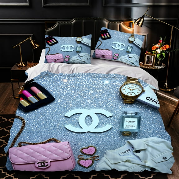 Luxurious 3-Piece Duvet Cover Set with Sparkling Blue Pattern Elegant Floral Accents and Chic Fashion-Inspired Design for a Feminine Bedroom