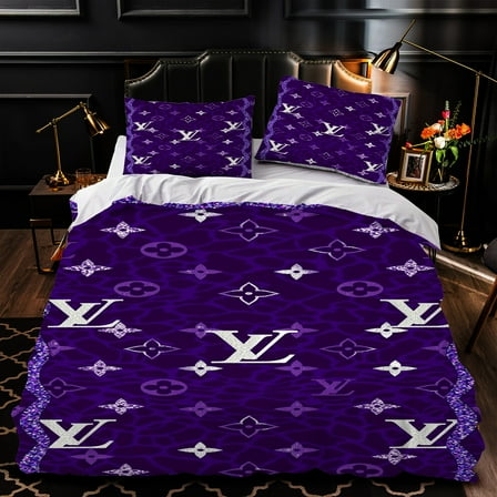Luxurious 3-Piece Purple Duvet Cover Set with Iconic Pattern - Stylish Bedding for Elegant Bedrooms